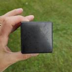 Shungiet Kubus - Breedte: 5.5 cm- 370 g - (1), Verzamelen, Mineralen en Fossielen