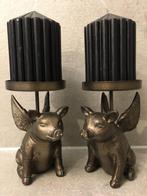 Kandelaar (2) - Hars, IJzer - LUXE VARKENS MET VLEUGELS, Antiek en Kunst