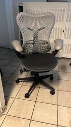 Herman Miller Mirra Bureaustoel - Lichtgrijs, Verzenden, Zo goed als nieuw, Grijs, Bureaustoel