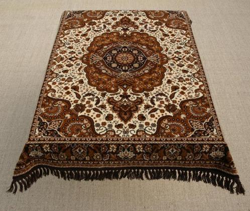 Tafelkleed Smyrna Paris 16 (99 euro karpetten, Vloerkleden), Antiek en Kunst, Antiek | Kleden en Textiel, Ophalen of Verzenden