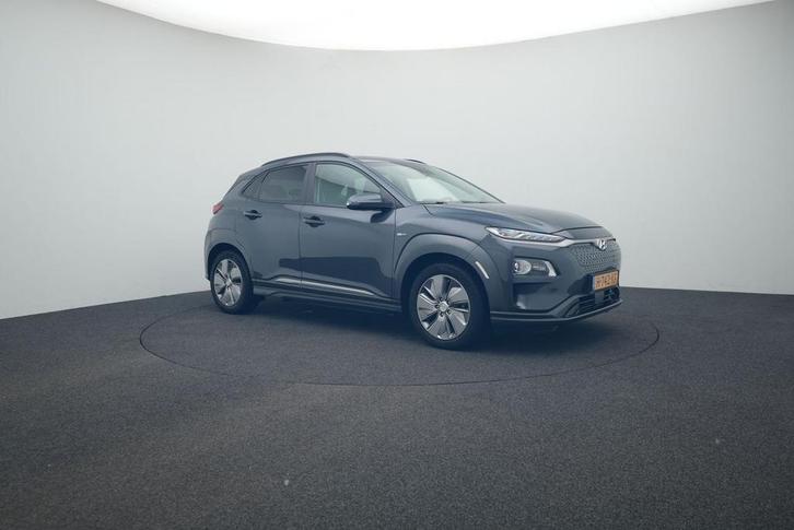 Private Lease - Hyundai Kona - Premium Electric 64 kWh 5d, Auto's, Hyundai, Lease, Automaat, SUV of Terreinwagen, Private lease