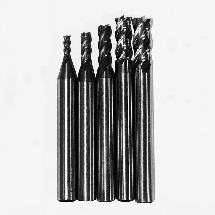 Set HSS frezen, 4 flutes (5 stuks: 2-6 mm), Doe-het-zelf en Verbouw, Gereedschap | Handgereedschap, Nieuw, Ophalen of Verzenden