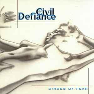 cd - Civil Defiance - Circus Of Fear, Cd's en Dvd's, Cd's | Rock, Zo goed als nieuw, Verzenden