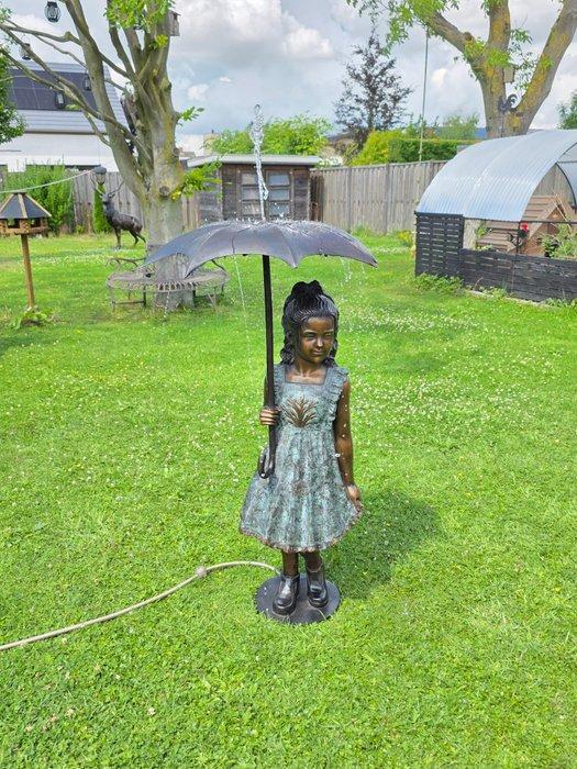 Fontein - 2025 - Bronzen meisje met parasol, Antiek en Kunst, Curiosa en Brocante