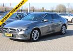 A-Klasse 200 AUT7 Business Solution Luxury CAMERA NAVI, Auto's, Automaat, Gebruikt, Euro 6, Leder en Stof