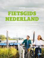 Fietsgids Nederland | 9789018048105 | ANWB, Boeken, Zo goed als nieuw, ANWB