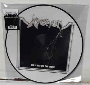 lp nieuw - Venom - Calm Before The Storm, Cd's en Dvd's, Vinyl | Hardrock en Metal, Zo goed als nieuw, Verzenden