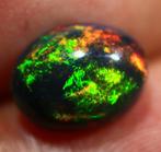 Ct. 2.40 Natuurlijke Ethiopische Zwarte Opal Cabochon -