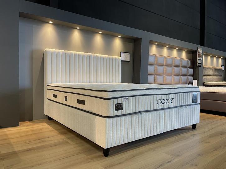 Boxspring COZY 180 x 200 cm ERIC KUSTER!, Huis en Inrichting, Slaapkamer | Boxsprings, 180 cm, 200 cm, Wit, Crème, Beige, Tweepersoons