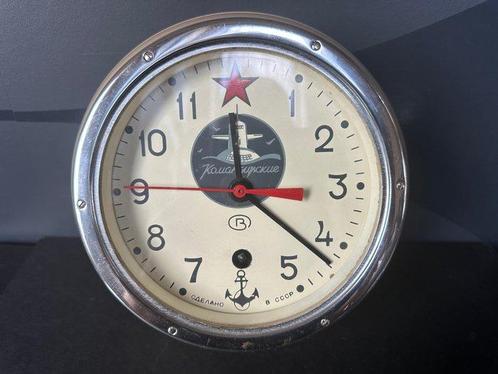 Scheepsklok - Wall-mounted Marine Clock ‘Commanders’ – USSR, Antiek en Kunst, Curiosa en Brocante