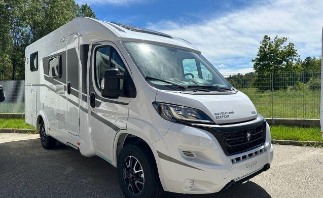 2 pers. Sunlight camper huren in Steenwijk? Vanaf € 106 p.d., Caravans en Kamperen, Verhuur