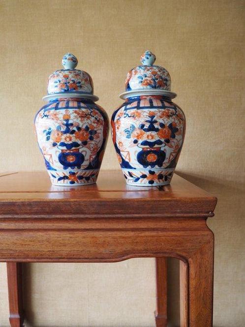 Vaas - Porselein - Japan - Meiji periode (1868-1912) - Pair, Antiek en Kunst, Antiek | Overige Antiek