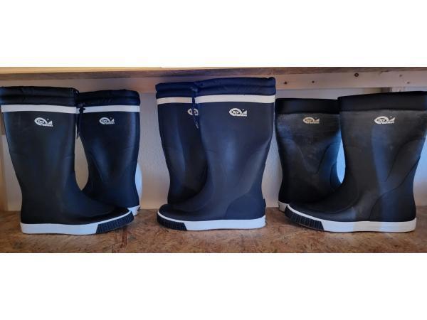 Veiling - 3x Dry Fashion Zeillaarzen 40 41 & 45, Watersport en Boten, Bootonderdelen, Nieuw