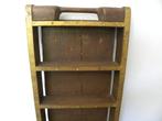 Mal Industrial - Brick mould-old shelving