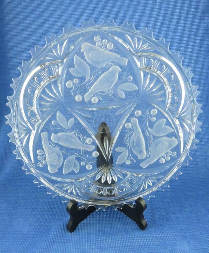 Glazen taartschaal met schulprand, Verzamelen, Glas en Borrelglaasjes, Gebruikt, Verzenden