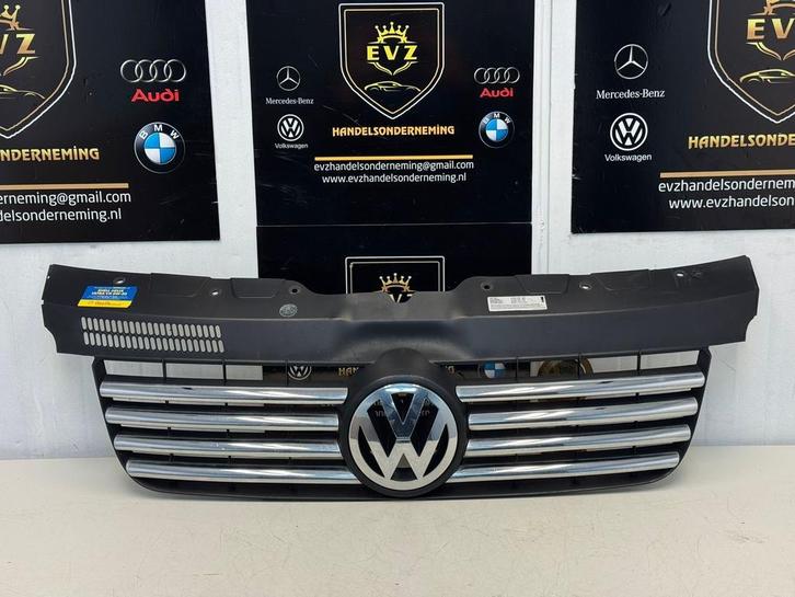 VW Transporter T5 bj.2005 Grille+Embleem art.7H0807101/5, Auto-onderdelen, Carrosserie en Plaatwerk, Gebruikt, Volkswagen, Voor