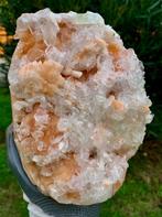 Verbazingwekkende Apophyllite groeit op Stilbiet Kristal op, Verzamelen, Mineralen en Fossielen