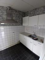 Te huur: Huis Waalstraat in Heerlen met 2 kamer(s), Direct bij eigenaar, Heerlen, Tussenwoning