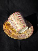 Porcelaine de Paris - Kop en schotel - Porselein, Goud -