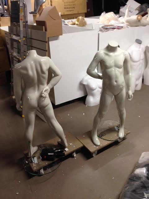 *TIP*  Headless kinderfiguren van exclusief A-merk in glossy, Zakelijke goederen, Kantoor en Winkelinrichting | Winkel en Inventaris