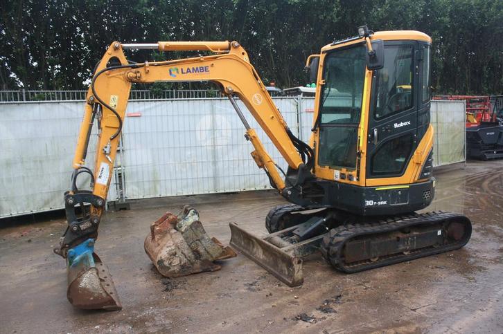 Veiling: Rupsgraafmachine Hyundai Robex 30Z-9AK Diesel 17.3k, Zakelijke goederen, Machines en Bouw | Kranen en Graafmachines, Graafmachine