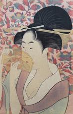 Japanese woman holding a comb (kushi ) - Kitagawa Utamaro, Antiek en Kunst, Antiek | Overige Antiek