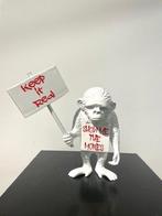 Van Apple - Street Monkey - Show Me The Money