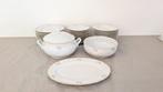 Richard Ginori - Tafelservies (33) - Creamware, Antiek en Kunst, Antiek | Meubels | Tafels