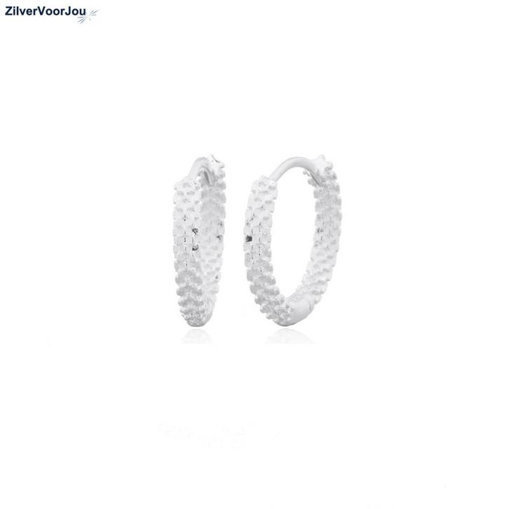 Zilveren carved huggie hoops, Sieraden, Tassen en Uiterlijk, Oorbellen, Nieuw, Verzenden