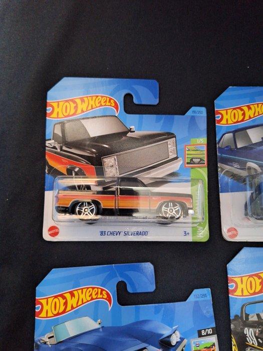 Hot Wheels 1:64 - Modelauto (10) - 2023 Hot Wheels Mix Of 10, Hobby en Vrije tijd, Modelauto's | 1:5 tot 1:12