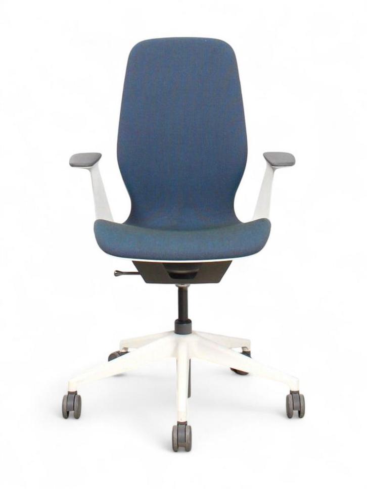 Steelcase SILQ stoel, blauw-wit, Huis en Inrichting, Stoelen, Nieuw, Ophalen of Verzenden
