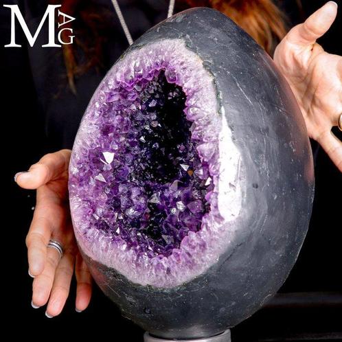 Amethist Geode Ei – Natuurlijke gevormde sculptuur van, Verzamelen, Mineralen en Fossielen