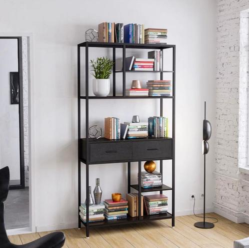 Hoge Industriële Boekenkast met Laden - Walnoot en Zwart, Huis en Inrichting, Kasten | Boekenkasten, 25 tot 50 cm, Nieuw, 50 tot 100 cm