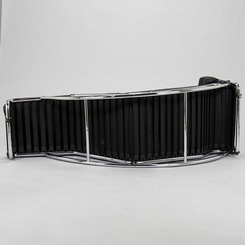 Cassina - Charlotte Perriand, Le Corbusier - Lounge stoel -, Antiek en Kunst, Kunst | Designobjecten