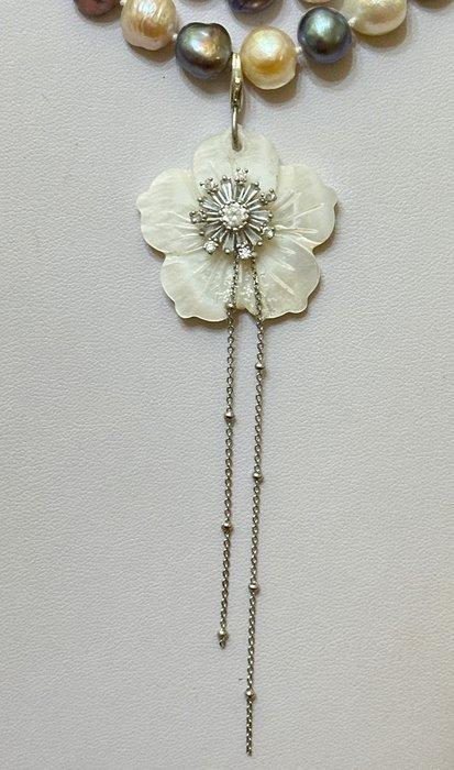 Barokke parels halsband (wit en grijs) met ontkoppelde, Antiek en Kunst, Antiek | Boeken en Bijbels