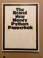 Monty Python -The Brand New Monty Python Papperbok  zeldzaam, Ophalen of Verzenden, Gebruikt, Tv