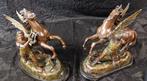 Beeld, Twee klassieke helden met gevleugelde paarden - 39 cm