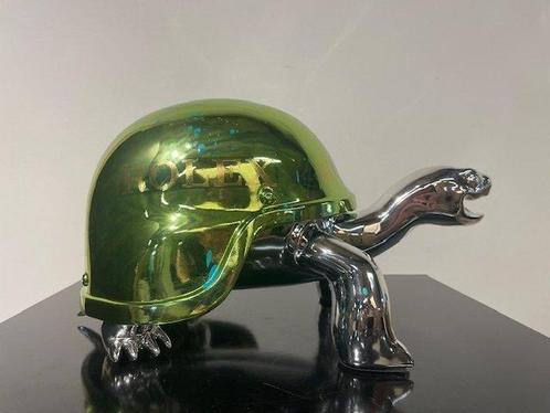 Van Apple - The Silver Peace Turtle - Green Crown, Antiek en Kunst, Kunst | Schilderijen | Modern