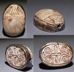 Oud-Egyptisch Speksteen, Goud scarab. 18 mm L. Late Periode,