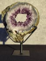 Donkerpaars Uruguay, Amethist geode snede met grote