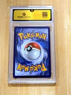 Pokémon - 1 Graded card - Greedent 205 Holo, Full art - GG, Hobby en Vrije tijd, Verzamelkaartspellen | Pokémon, Nieuw