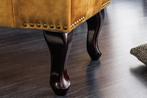 Design voetenbank CHESTERFIELD 80cm mosterdgeel fluweel, Huis en Inrichting, Banken | Voetenbanken en Poefen, Ophalen of Verzenden