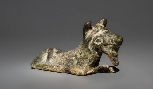 Iberisch Brons Votief wolfbeeld. 5e - 1e eeuw v.Chr. 6,2 cm, Verzamelen, Mineralen en Fossielen