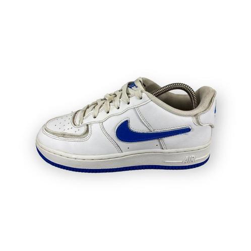 Nike Air Force 1/1 - Maat 37.5, Kleding | Dames, Schoenen, Sneakers of Gympen, Gedragen, Verzenden