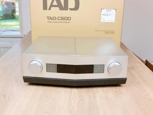 TAD Laboratories C600 Reference highend audio preamplifier, Audio, Tv en Foto, Versterkers en Receivers, Gebruikt, Overige merken