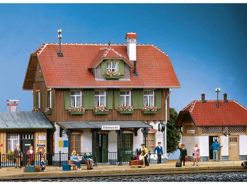 POLA 330901 Bahnhof Schönweiler (Stations), Hobby en Vrije tijd, Modelbouw | Figuren en Diorama's, Nieuw, Ophalen of Verzenden