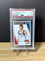 2018 Panini Stickers #428 Luka Doncic - PSA Graded card, Nieuw