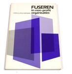 Boek Fuseren in Non-Profit Organisaties Caris Clarijs CC125, Verzenden, Gelezen