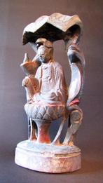 Guanjin onder lotusbloem onder baldakijn - Hout - China -
