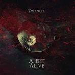 cd - Triangle - Alert &amp; Alive, Verzenden, Zo goed als nieuw